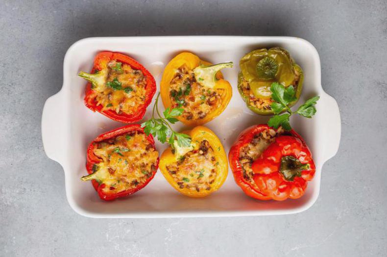 Stuffed peppers with olive oil